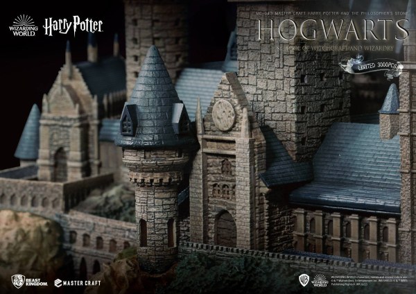 HOGWARTS Schule für Hexerei und Zauberei 32 cm LIMITIERTE AUFLAGE - HARRY POTTER MEISTERWERK