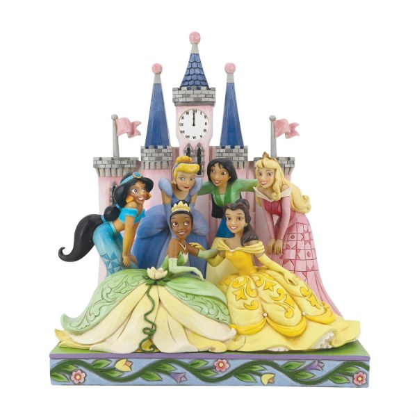 DIE PRINZESSINNEN POSIEREN VOR DEM SCHLOSS - DISNEY TRADITIONS