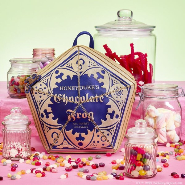 HONEYDUKES CHOCOLATE FROG MINI RUCKSACK – HARRY POTTER LOUNGEFLY