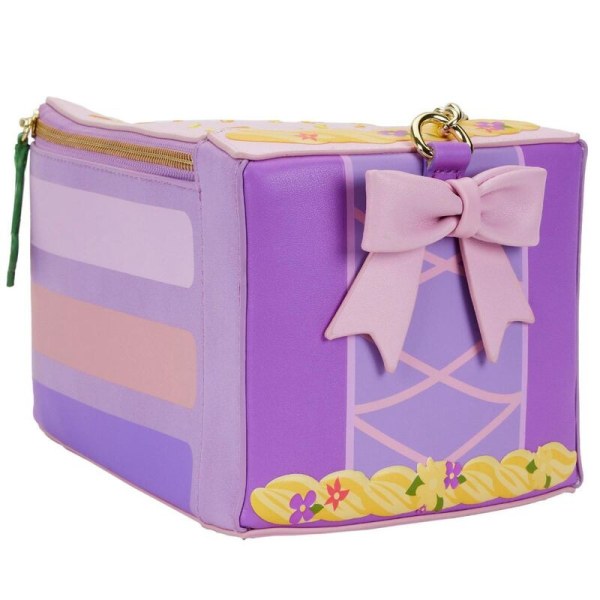 MINI-RUCKSACK RAPUNZEL CAKE – DISNEY LOUNGEFLY