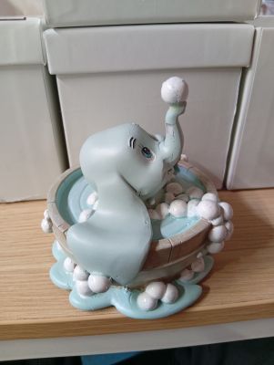 Disney Dumbo Figur in der Badewanne, 10 cm