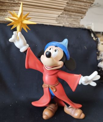 Mickey Sorcerer – 85. Jubiläum von Disney Showcase Fantasia