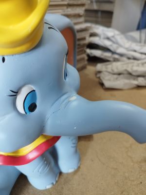 Dumbo 3D-Gartenstatue – Disney