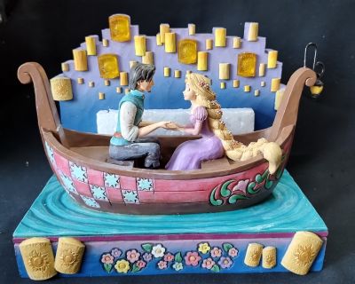 Rapunzel Boat mit LED-Laternen - Disney Traditions